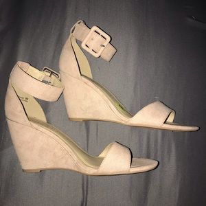 Blush pink suede wedges